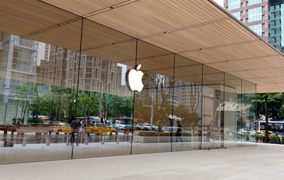 iPhone 13,iPhone 12,iPhone 13 pro,iPhone 13 pro max,就很pro,購買建議,換機,Apple,iPhone 13 mini,iPhone 12 mini