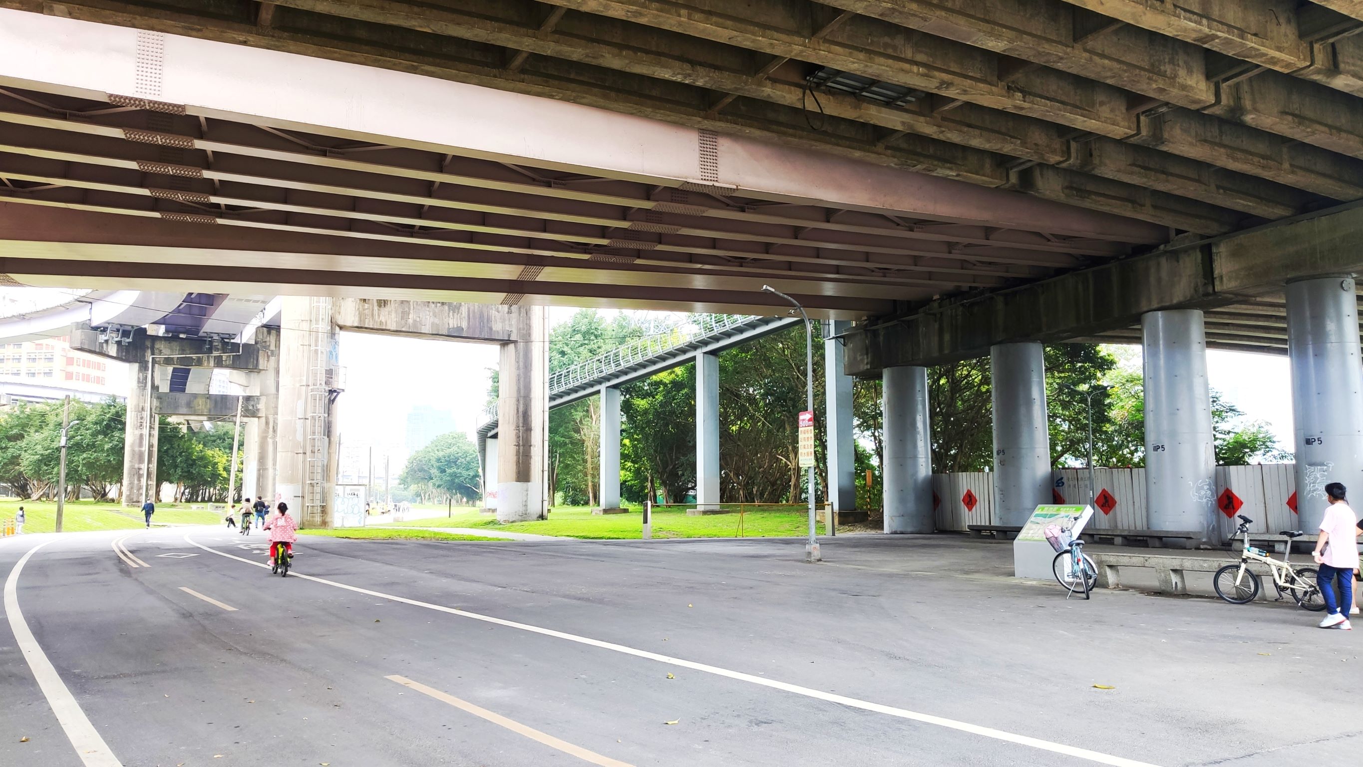 Starting Point Under Fuhe Bridge